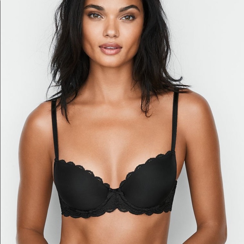 Victoria’s Secret Dream Angels Demi Bra Black